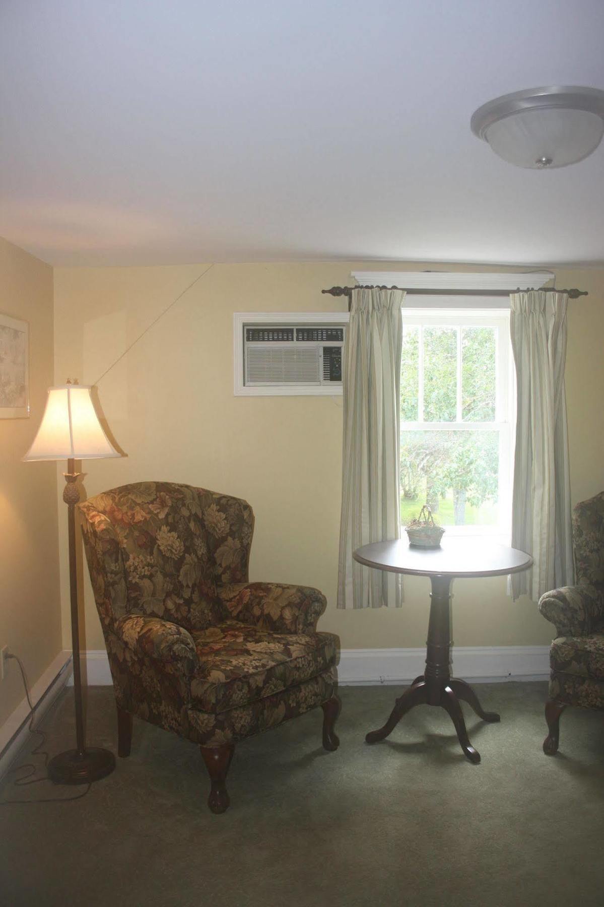 Shining Waters Country Inn Cavendish Exterior foto